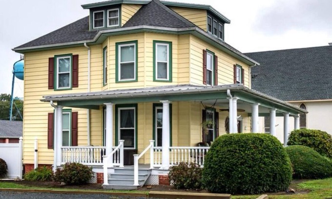 Rock Hall Casa | The Lodge on Main. A Victorian home. Walk/bike to everything!!