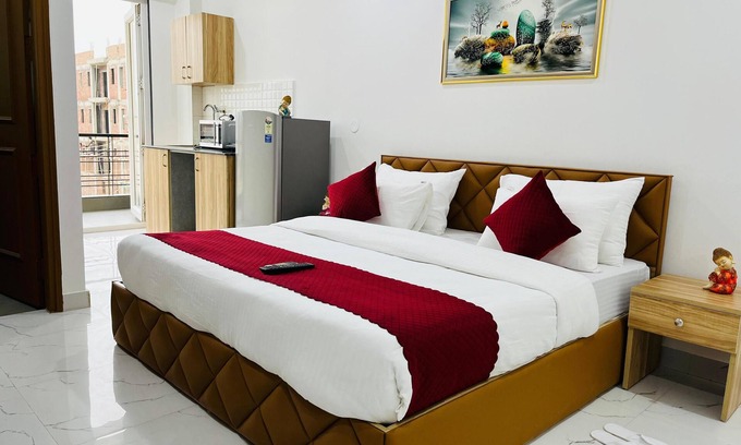 Sector 51 Apartamento | The Lodgers Luxury Studio Apartment In front of Artemis Hospital