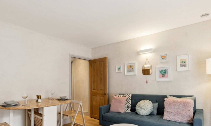 Henley Apartamento | The Loft - 1 Bed Luxury Apartment with Bathtub