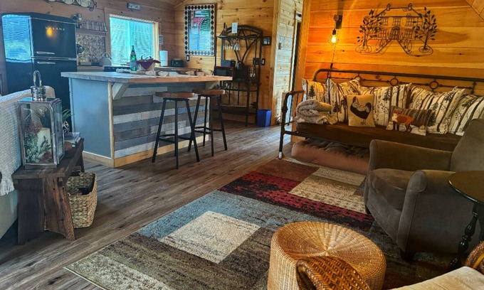 Prattsville Apartamento | The Loft at Bearpen Mountain--Ski, Hike, Snowmobile!