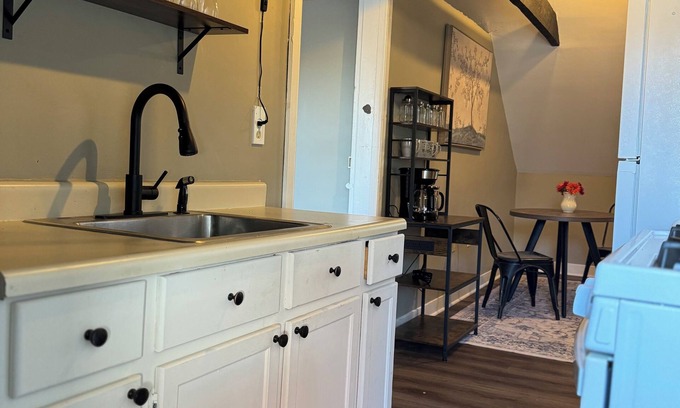 Downtown Apartamento | The Loft at East Patrick