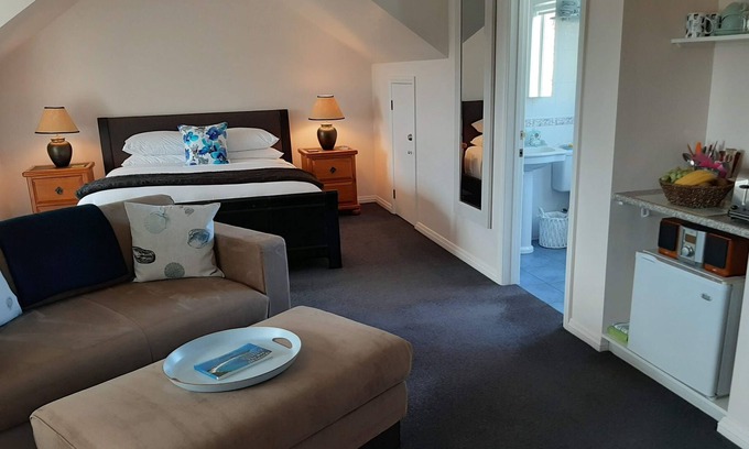 Haruru Apartamento | ¡THE LOFT en Kingfisher Ridge, "Bahía de las Islas"!