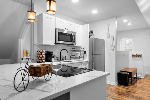 Elkhorn Casa | The Loft at Skyline
