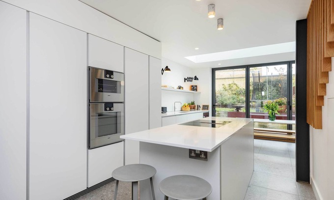 Hackney Casa | The London Fields Family Retreat, by Veeve