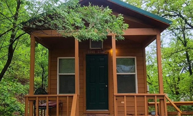 Chico Cabina | The Lonestar at Northside Marina & Resort