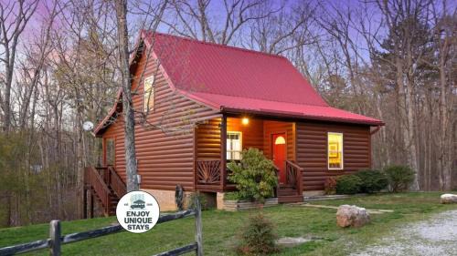Trenton Casa | The Loose Moose with a private hot tub