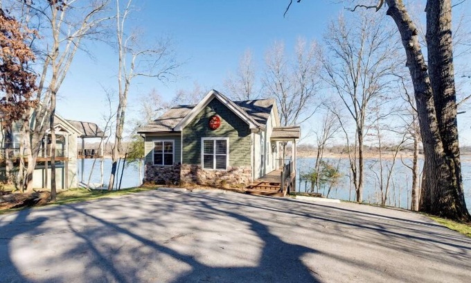 Winchester Casa | The Love Shack - Waterside Cottage #1 with a DOCK on Tims Ford Lake at Twin Creeks Marina & Resort