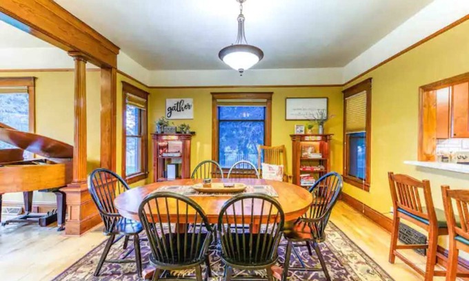 Delta Casa | The Lovemore Grand Retreat
