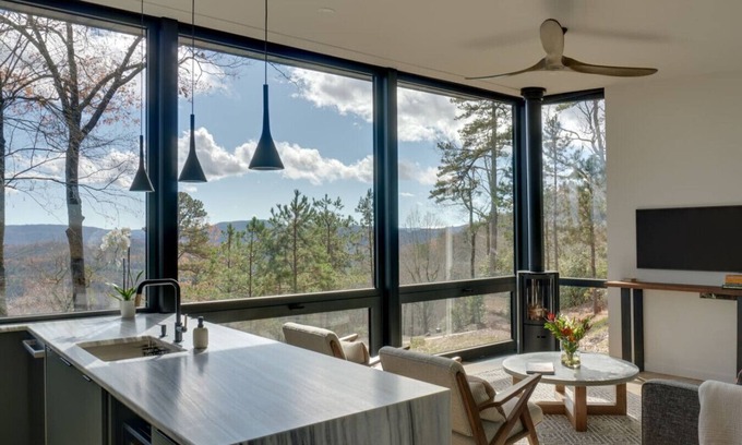Mills River Casa | The Lower Dogwoods at Vineyard Gap