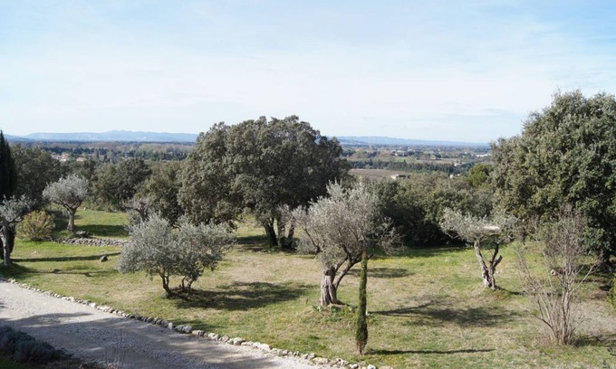 Lagnes Casa | The luberon: opposite the swimming pool