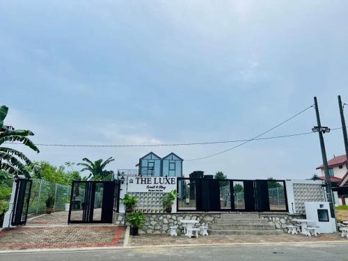 Daerah Kulai Casa | The Luxe Event Stay Kg Separa, kulai