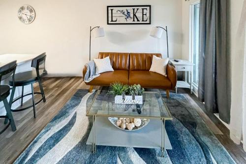 Village of Four Seasons Apartamento | The Luxe Lakefront