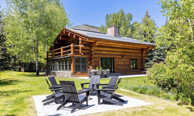 Sun Valley Cabina | The Luxury Cabin at Comfort Circle