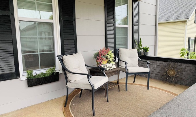 Washington Apartamento | The Main Steet Retreat!