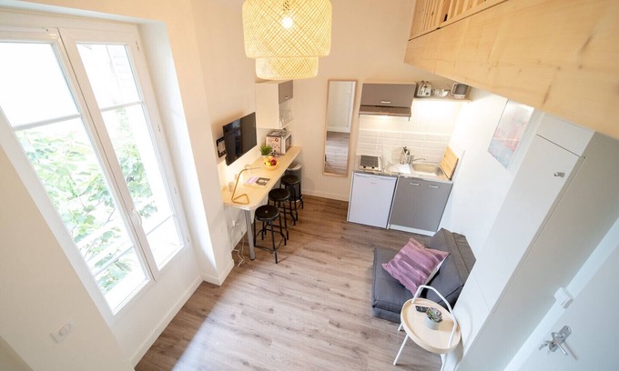 Les Poulettes Apartamento | The Maison Gratte-Ciel - Madrid Apartment - Garden