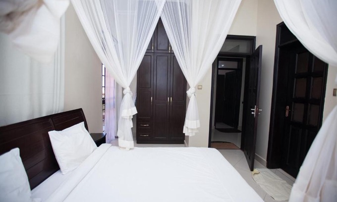 Kampala Casa | The Maisonette