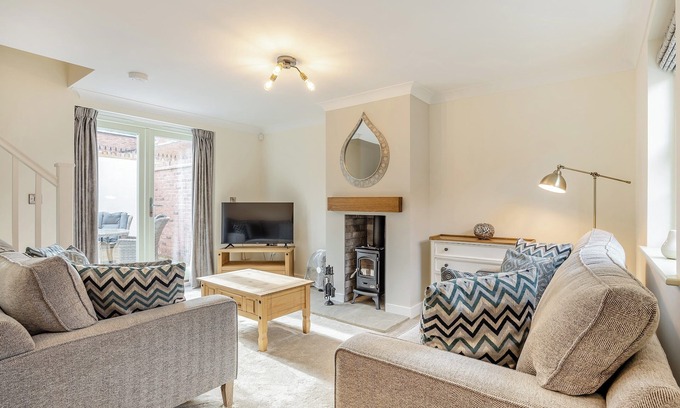 Frampton Cabaña | The Malt House- UK34817