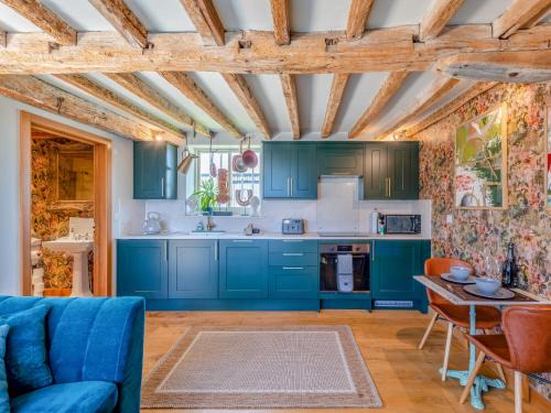Lenham Casa | The Manor Pen - Uk49206
