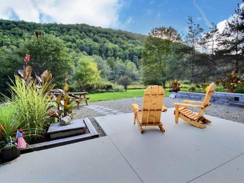 Ellicottville Apartamento | The Maples Apt - King Bed, Pet Friendly, Beautiful Views