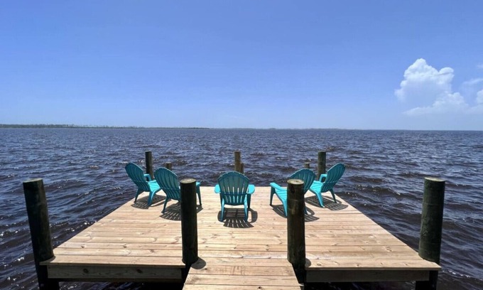Panama City Casa | The Mariana - Private Dock|Private Boat Launch|Hot Tub|Game Room