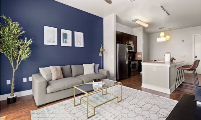 Arsenal Apartamento | The Mariposa: Elegant 1BR Mid-Century Loft