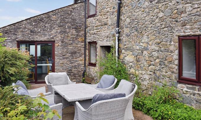 Cockermouth Cabaña | The Martins - UK47429