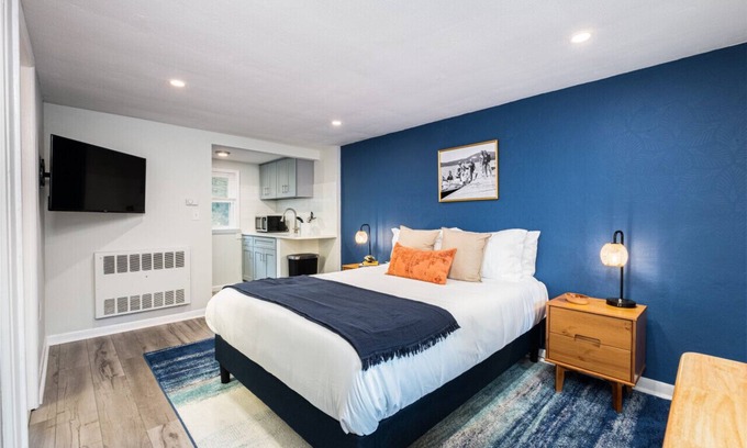 Old Mystic Apartamento | The Mason Studio · Near Mystic, Casinos + USCGA