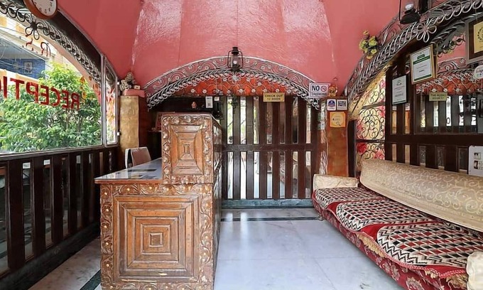 Gopalbari Hotel | The Maurvi Inn