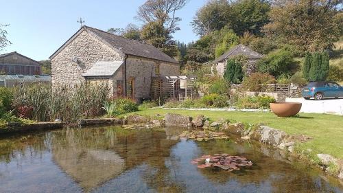 Yelverton Casa | The Meeting House