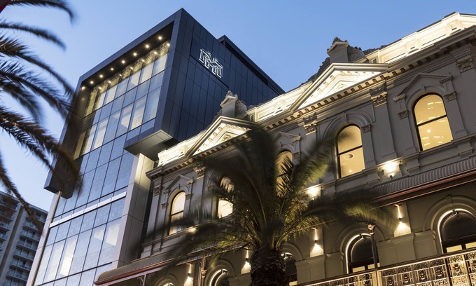 Perth Central Business District Hotel | The Melbourne Hotel