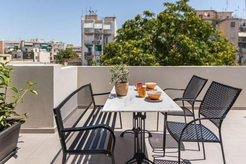 Kerameikos Apartamento | The Meta Stay - Rooftop Access Unique Suite