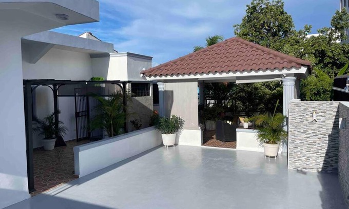 Gregorio Luperon Apartamento | THE Millionaire Penthouse