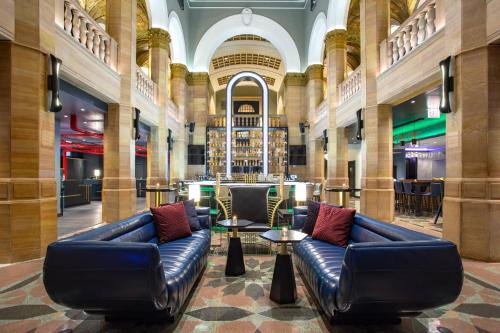 The Loop Hotel | The Midland Hotel, Chicago, a Tribute Portfolio Hotel