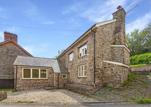 Bampton Casa | The Mill House