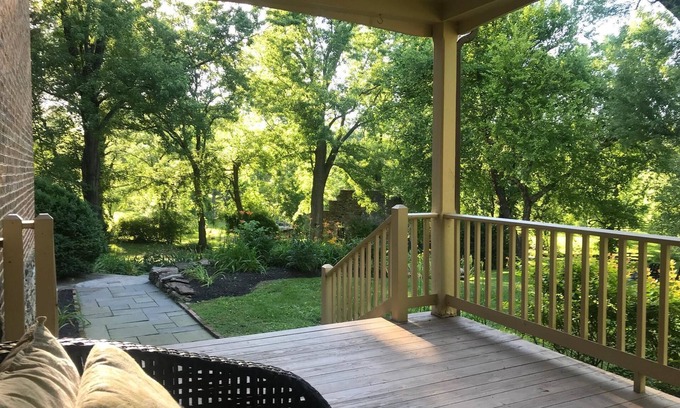 Upperville Casa | The Mill House en Upperville, VA - ¡Vino, polo, senderismo, antigüedades, historia!