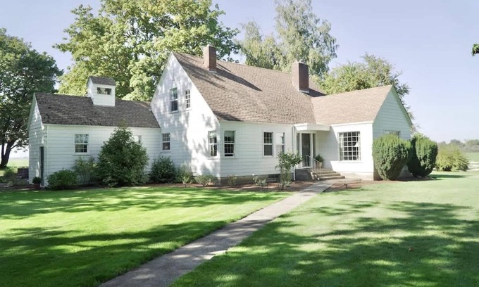 Harrisburg Casa | The Miller Farmhouse