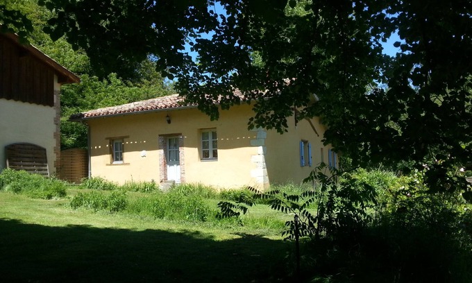 Hinx Casa | La Maison du Meunier (y el granero)