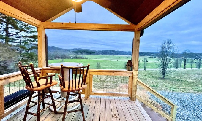 Brevard Cabaña | THE MILLION DOLLAR VIEWS, PRIVACY AND EASY ACCESS - ONLY THIS WAY :-)