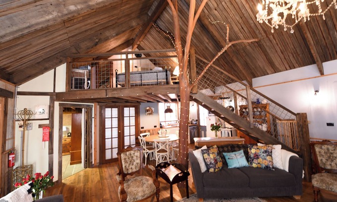Eureka Casa | The Miner's Loft - Ballarat