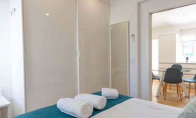 Batalha Apartamento | The Modern 1385 Apartment