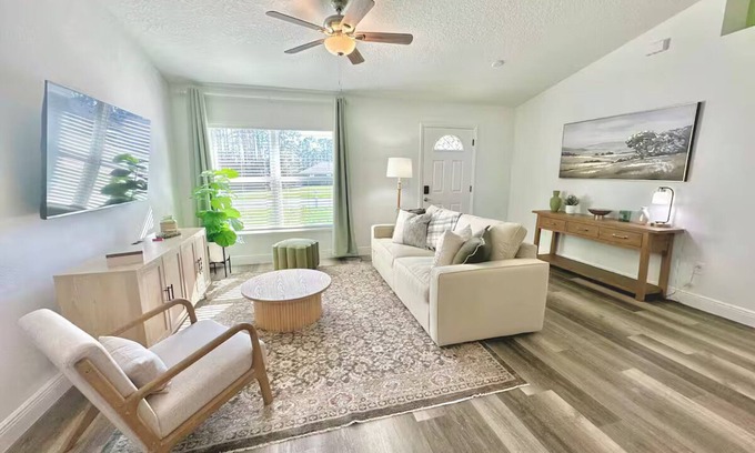 Ocala Casa | The Modern Cottage Ocala