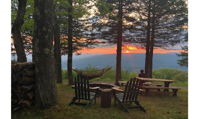 North Adams Casa | The Mohawk Cabin @ Wigwam Western Summit