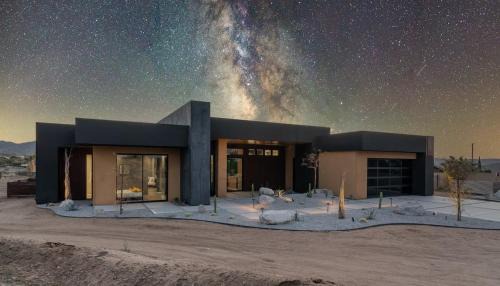 Yucca Valley Casa | The Monarch by Fieldtrip New Luxury Estate with Pool Spa Resort Amenities