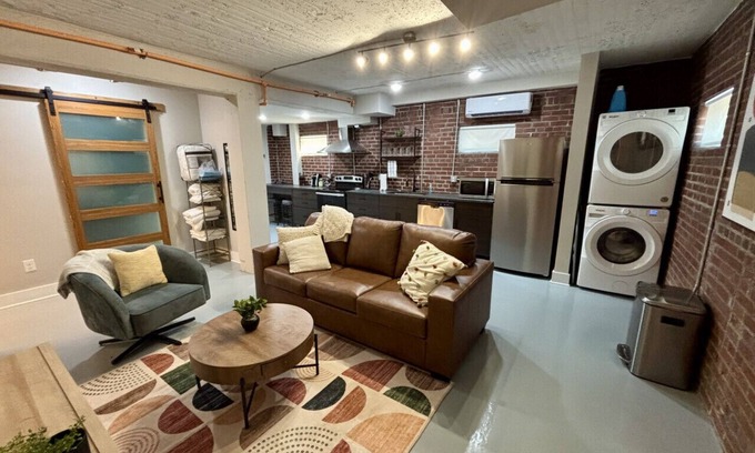 Old Town Apartamento | The Monarch Downtown - Unit 7