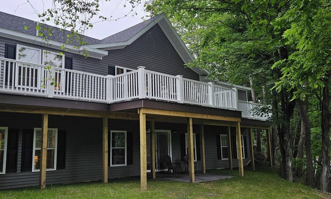 Fly Creek Casa | The Monarch - Private Setting, Heated Pool, 6 Bedroom, New Build. 6 min to CDP