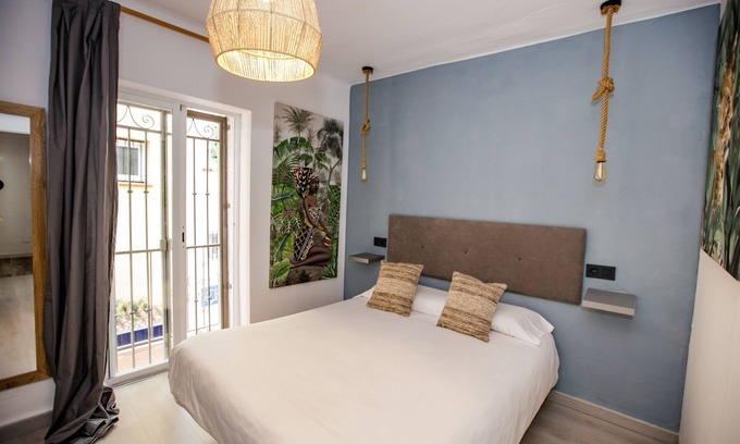 Centro de Marbella Casa | The Monkey Room