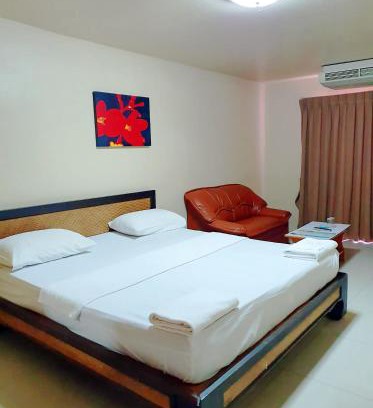 Sathorn Hotel | The Montana Lodge-Sathorn