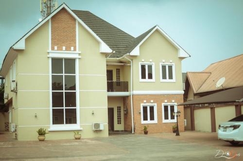 Asaba Apartamento | The Montrose Apartment
