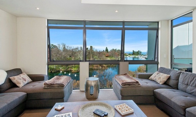 Taupo Cabaña | El amarre - Lake Taupo Holiday Apartment