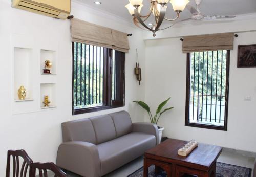 Nehru Place Apartamento | The Morning Mist Serviced Apt Cook Nature